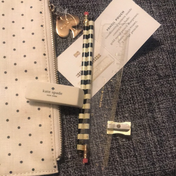 Kate Spade pencil Case - Picture 3 of 5